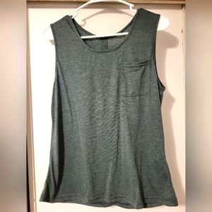 Women's sleeveless top